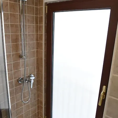 Corte Trecantaia 11 בית הארחה בארי