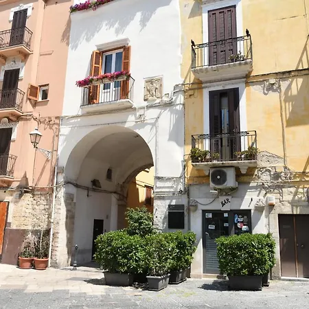 Corte Trecantaia 11 3* Μπάρι